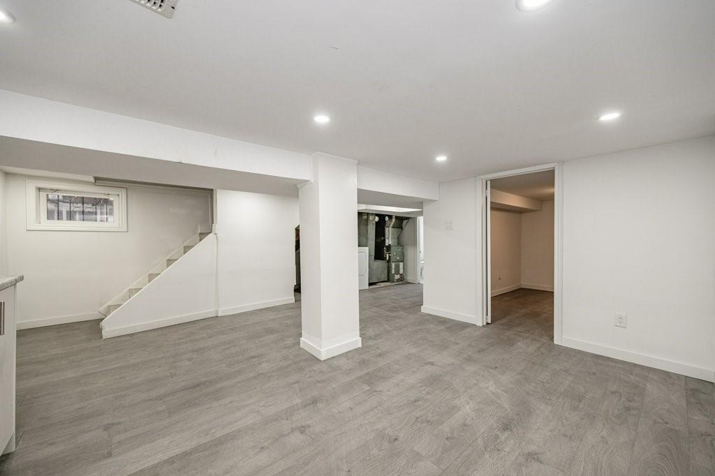 46.5 GAGE Avenue N