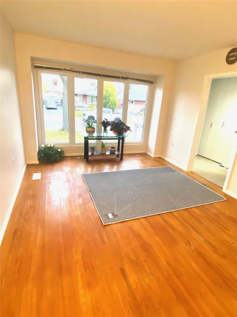 245 WEST 33RD Street