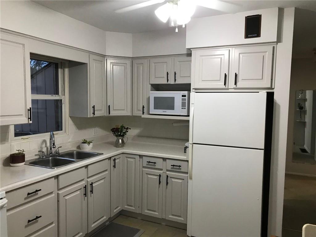 245 WEST 33RD Street