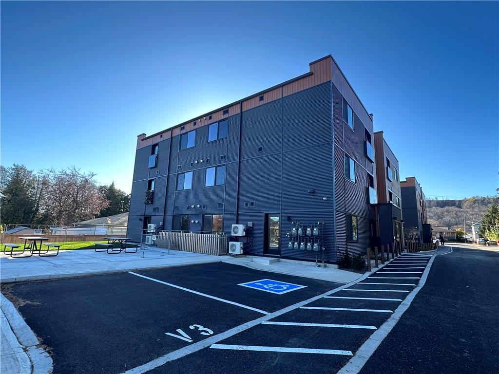 259 King Street E|Unit #2D