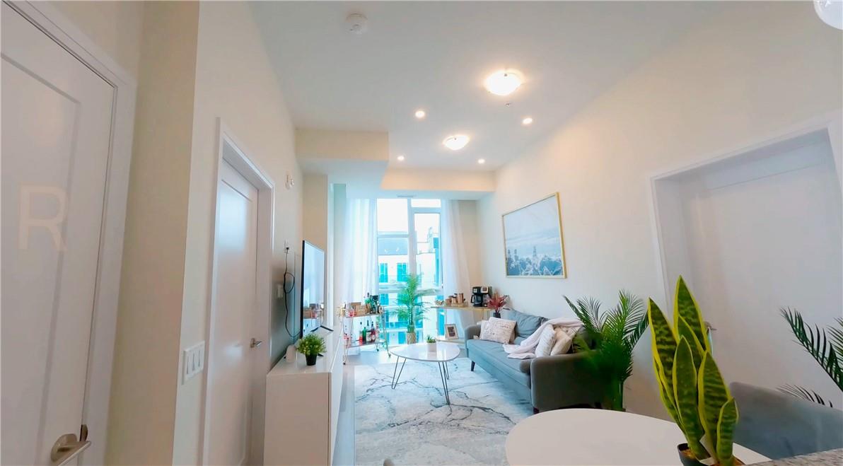 16 CONCORD Place|Unit #647