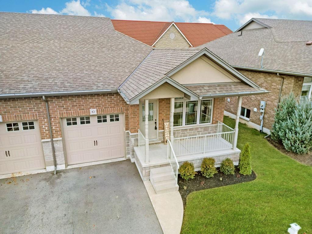 10 MacNeil Court