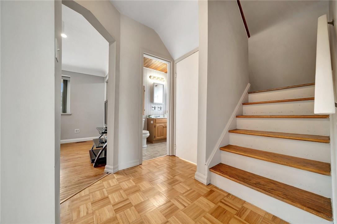 34 East 44th Street