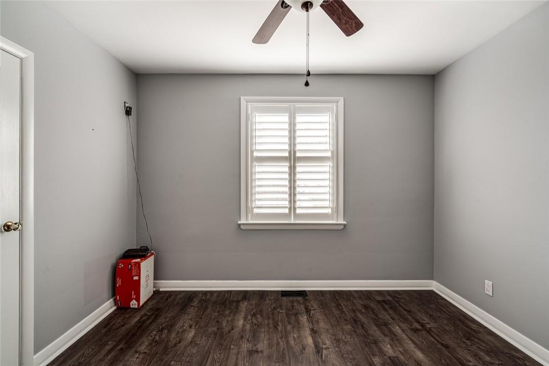 116 Mcelroy Road E|Unit #UPPER