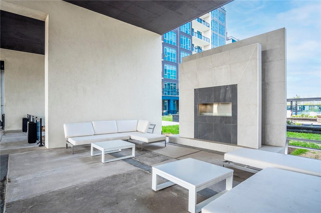 16 Concord Place|Unit #218