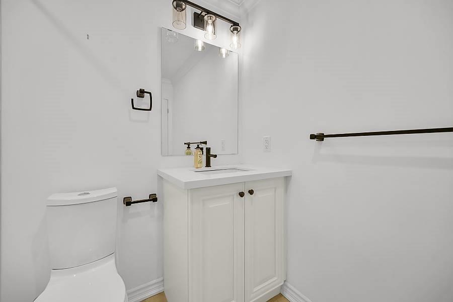 81 ROBINSON Street|Unit #1106