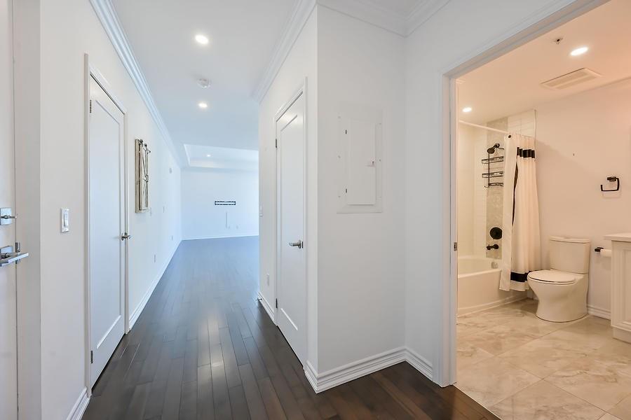 81 ROBINSON Street|Unit #1106