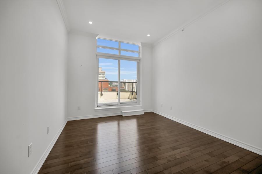 81 ROBINSON Street|Unit #1106