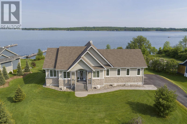 Leeds & The 1000 Islands