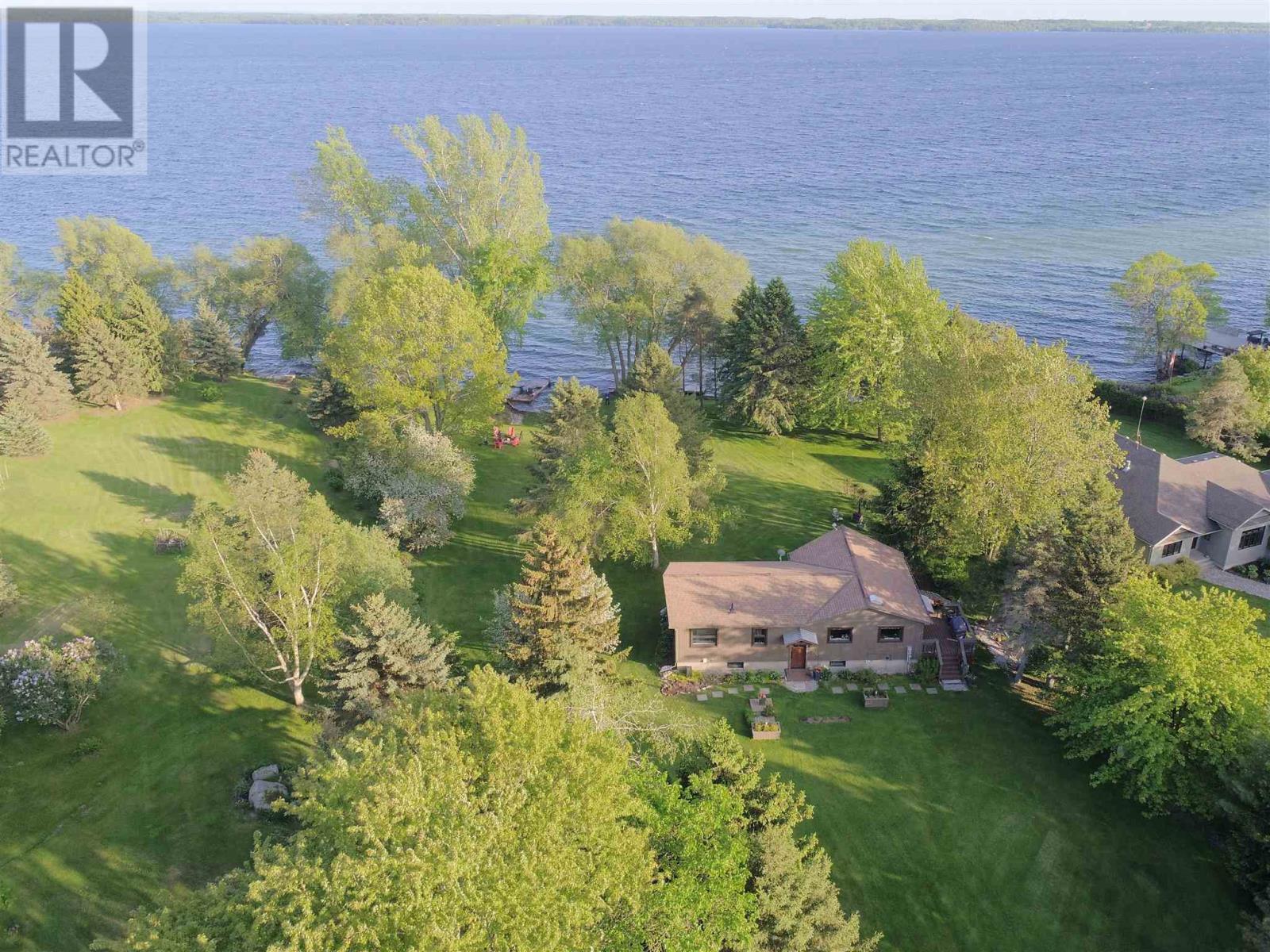 1978A Howe Island DR, (MLS® 4188700) See this property for sale in 04 The Islands, Howe