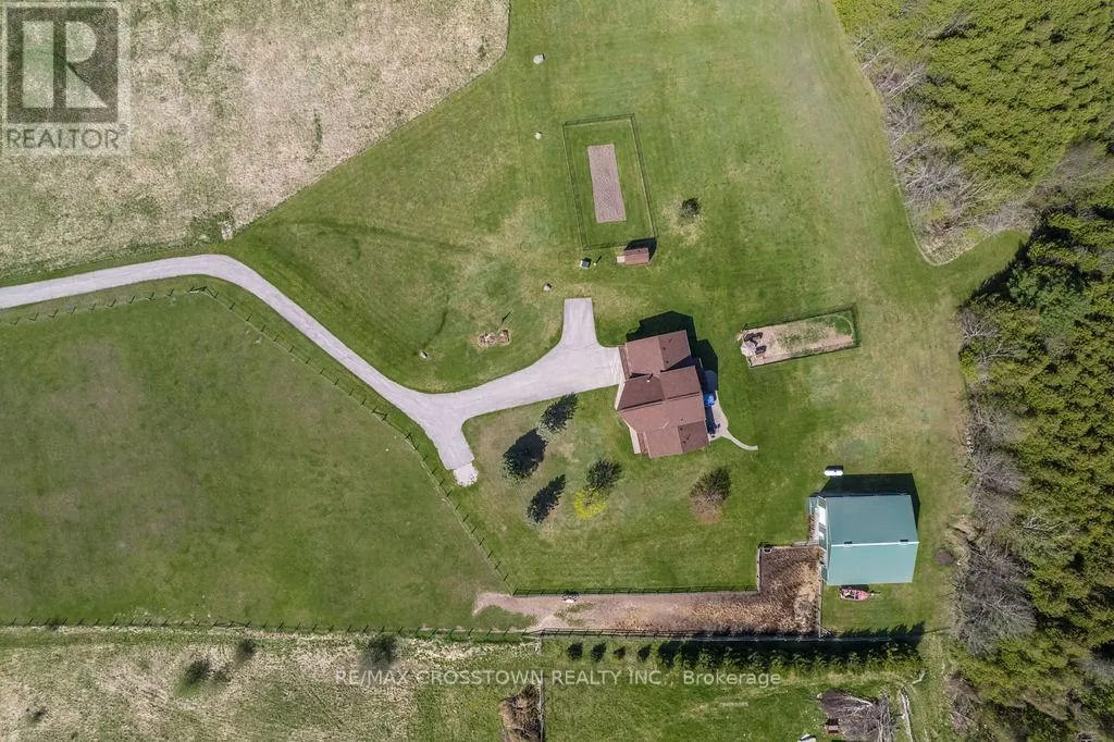 5556 10TH SIDEROAD ROAD