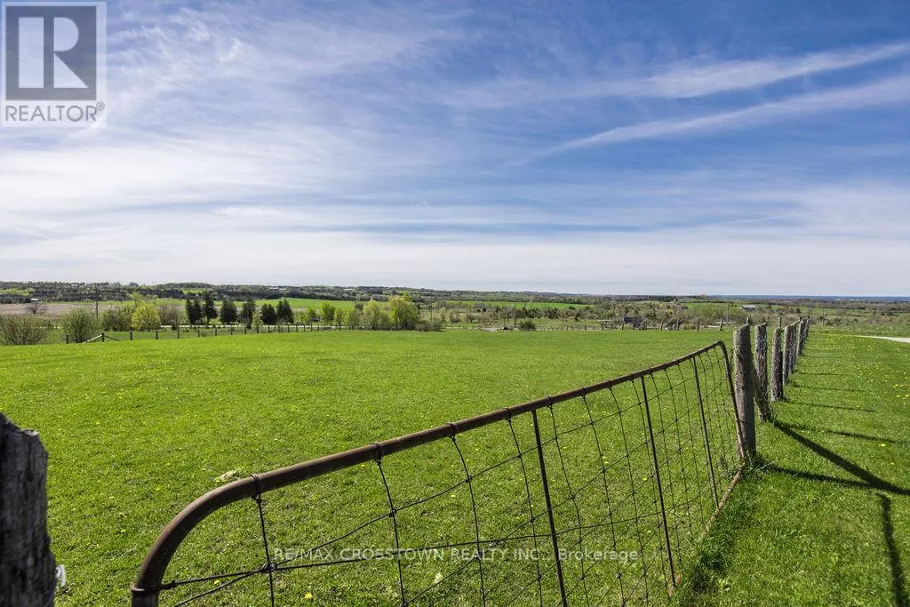 5556 10TH SIDEROAD ROAD
