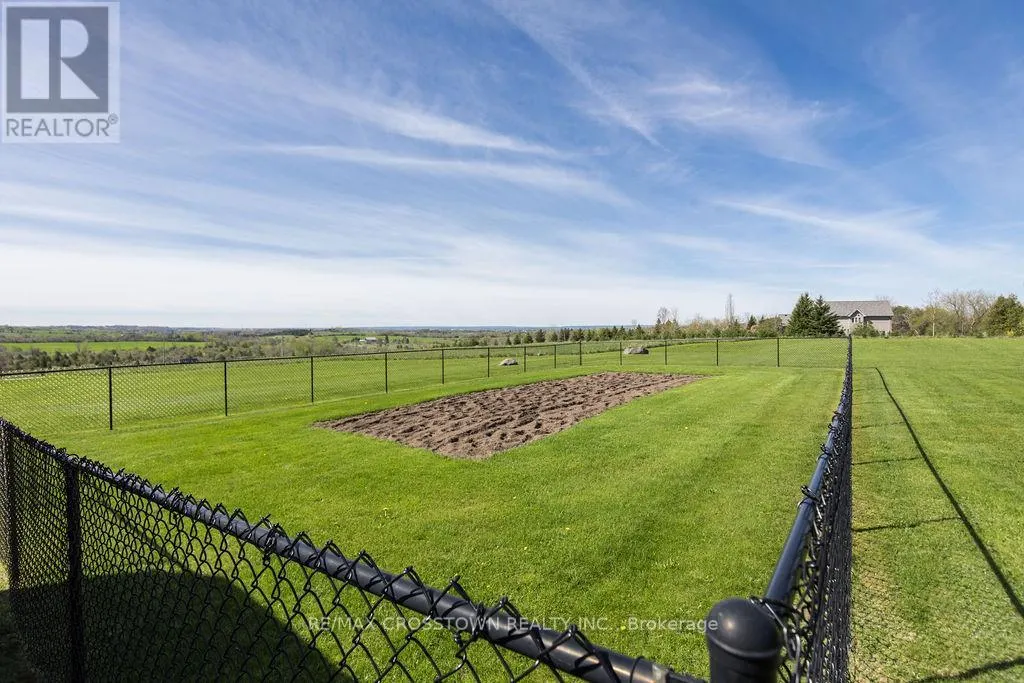 5556 10TH SIDEROAD ROAD