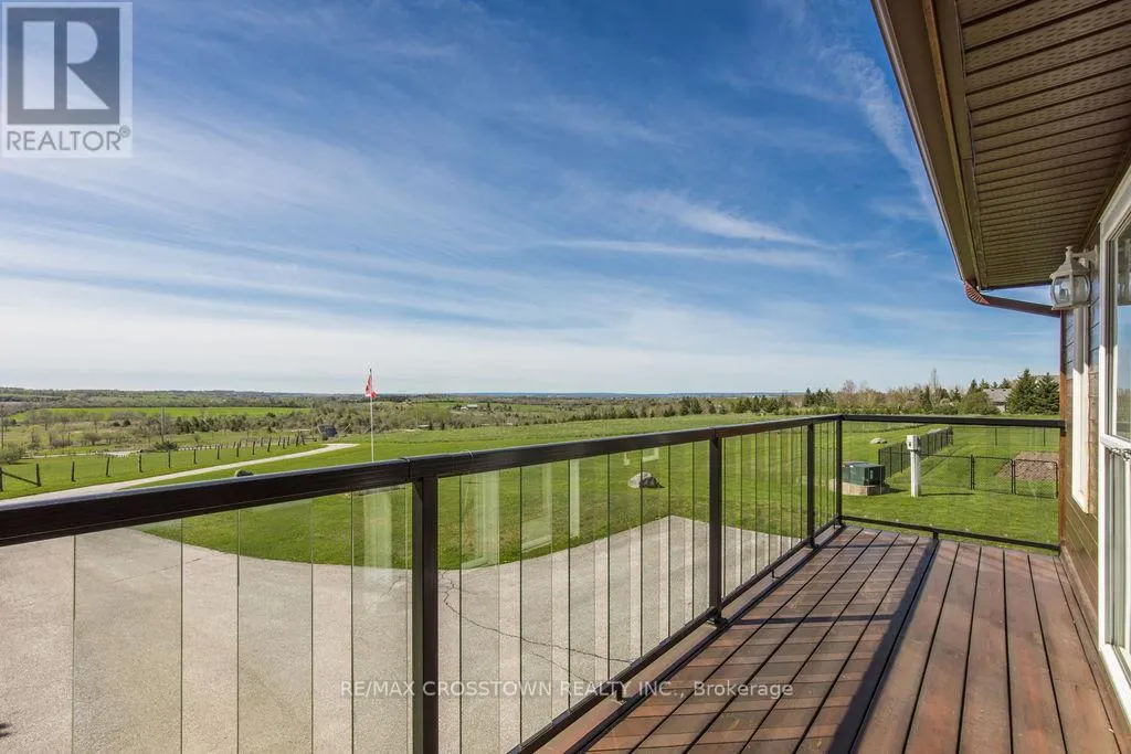 5556 10TH SIDEROAD ROAD