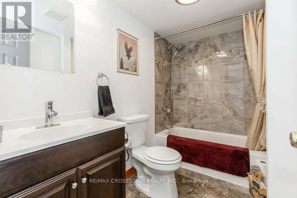 5556 10TH SIDEROAD ROAD