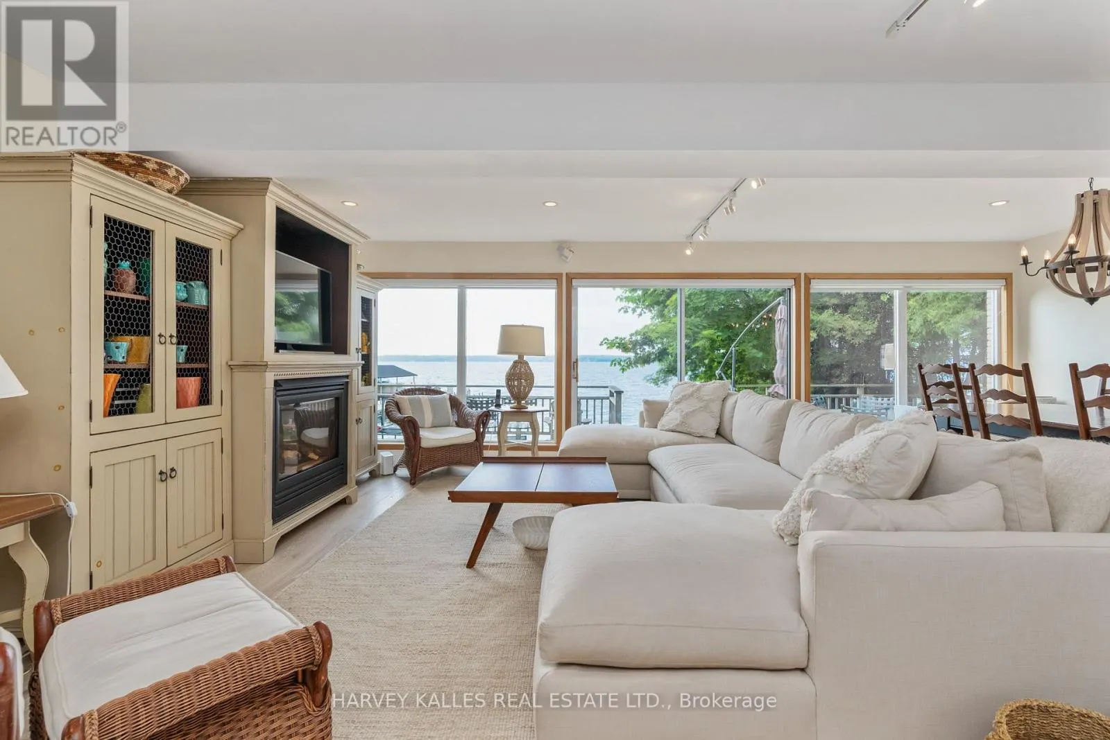 22 GOOCH PARK DRIVE