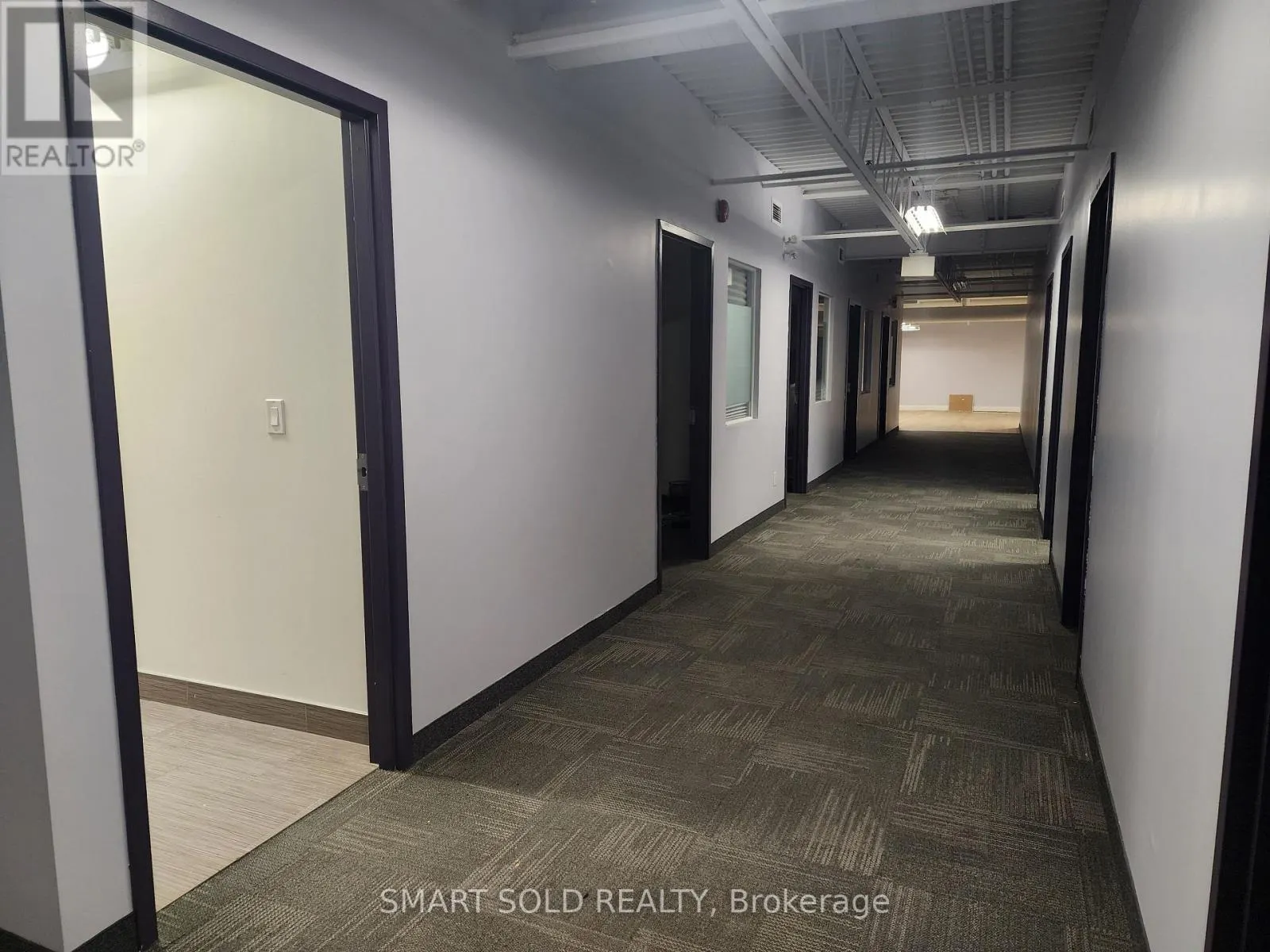 203 - 70 VALLEYWOOD DRIVE