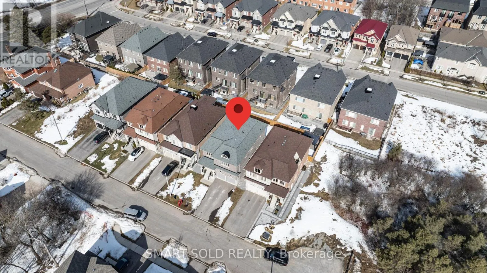 36 LAURIER AVENUE