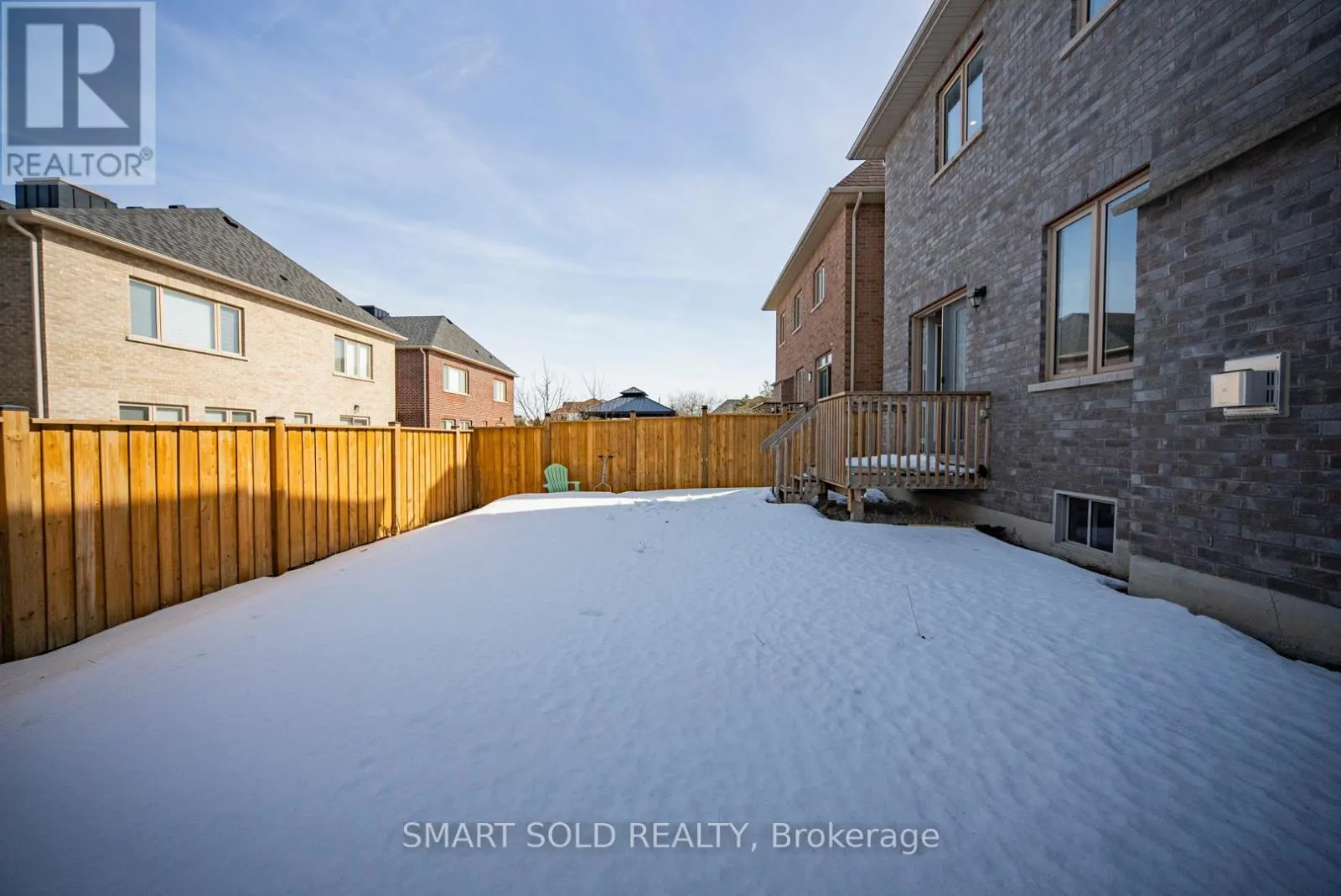 36 LAURIER AVENUE
