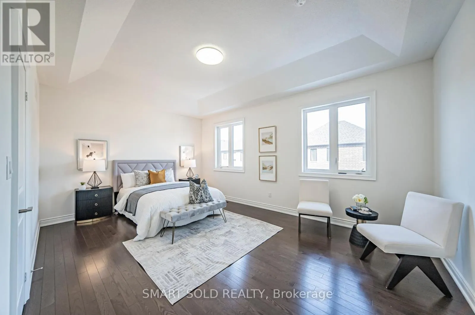 36 LAURIER AVENUE