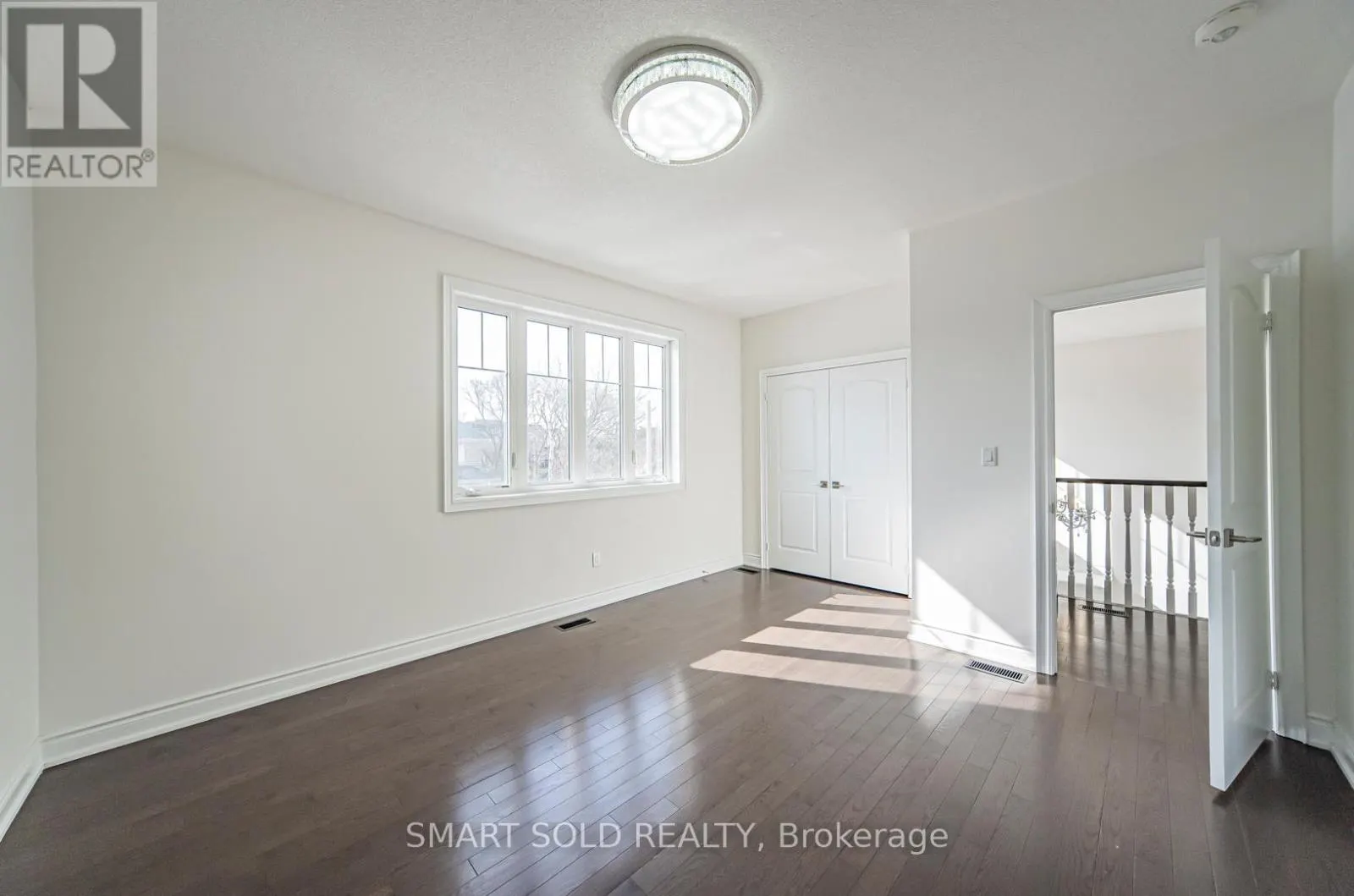 36 LAURIER AVENUE