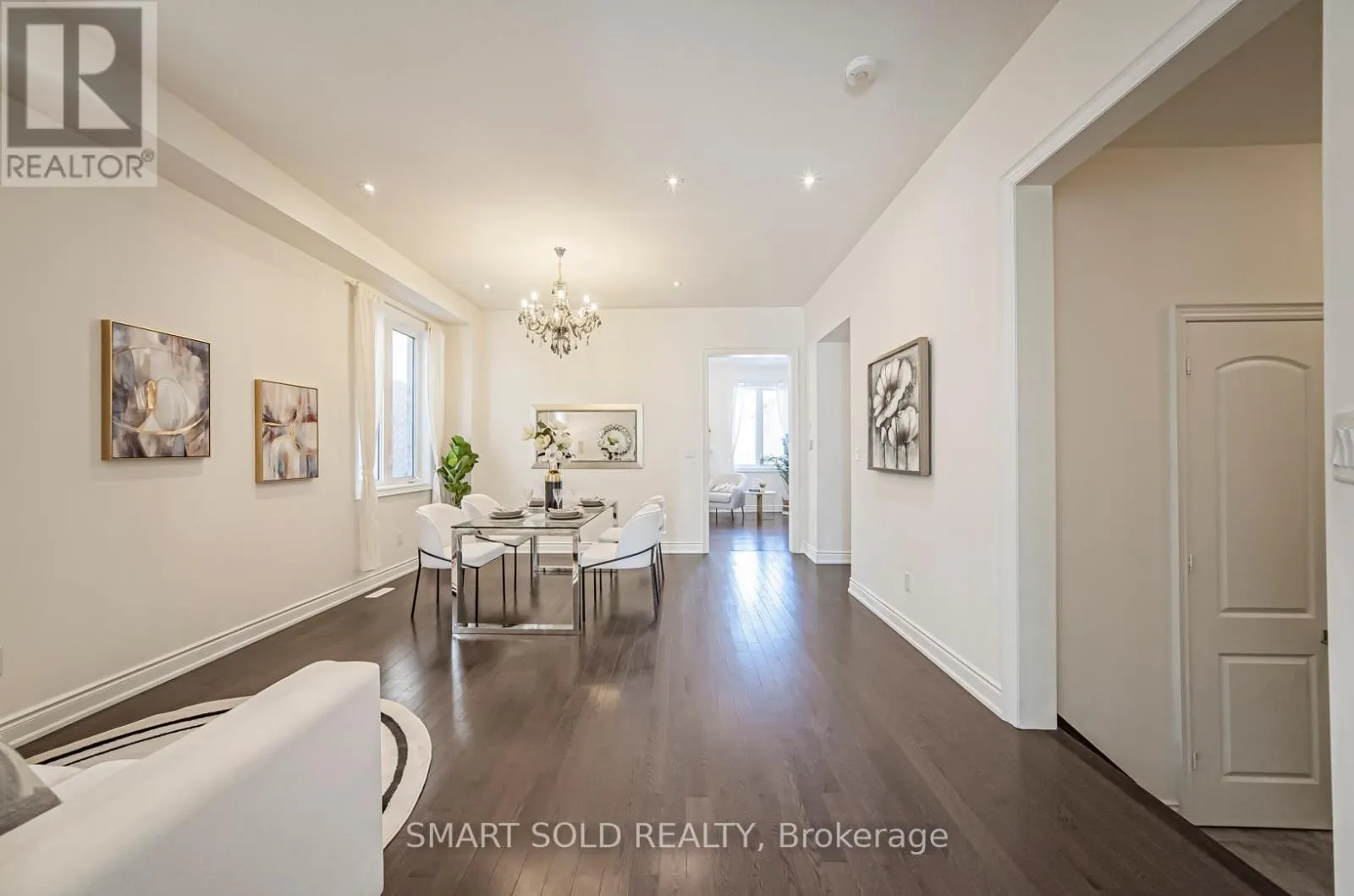36 LAURIER AVENUE