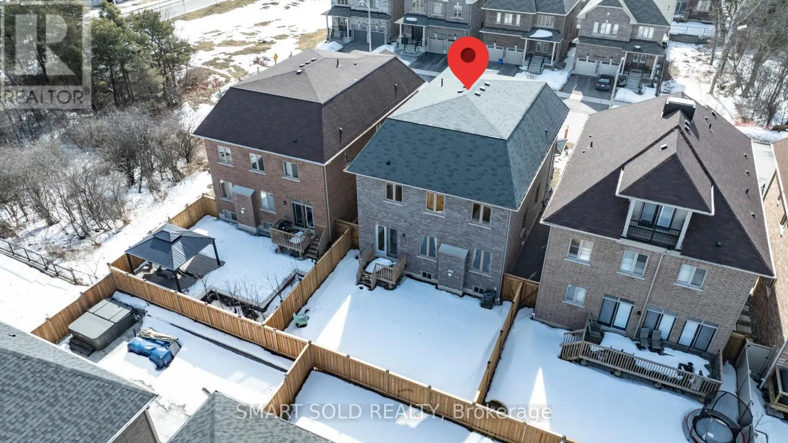 36 LAURIER AVENUE