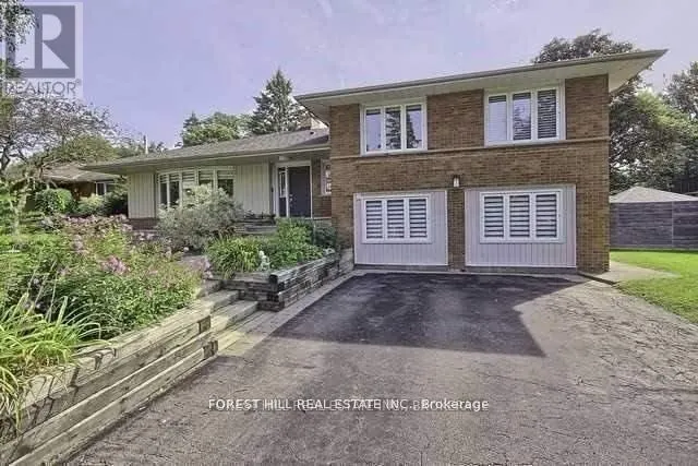 9 VISTAVIEW BOULEVARD