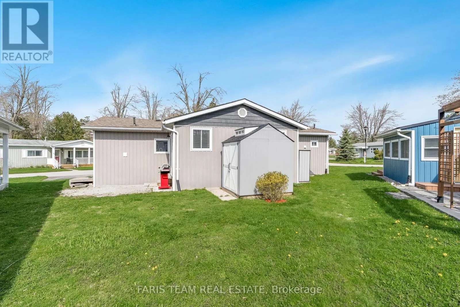 90 HAWTHORNE DRIVE