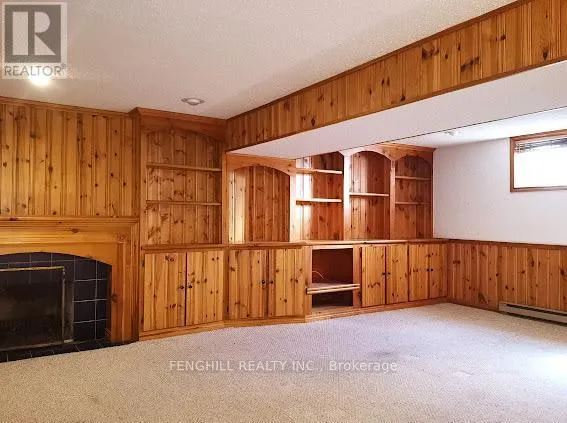 8 BLUE GRASS DRIVE