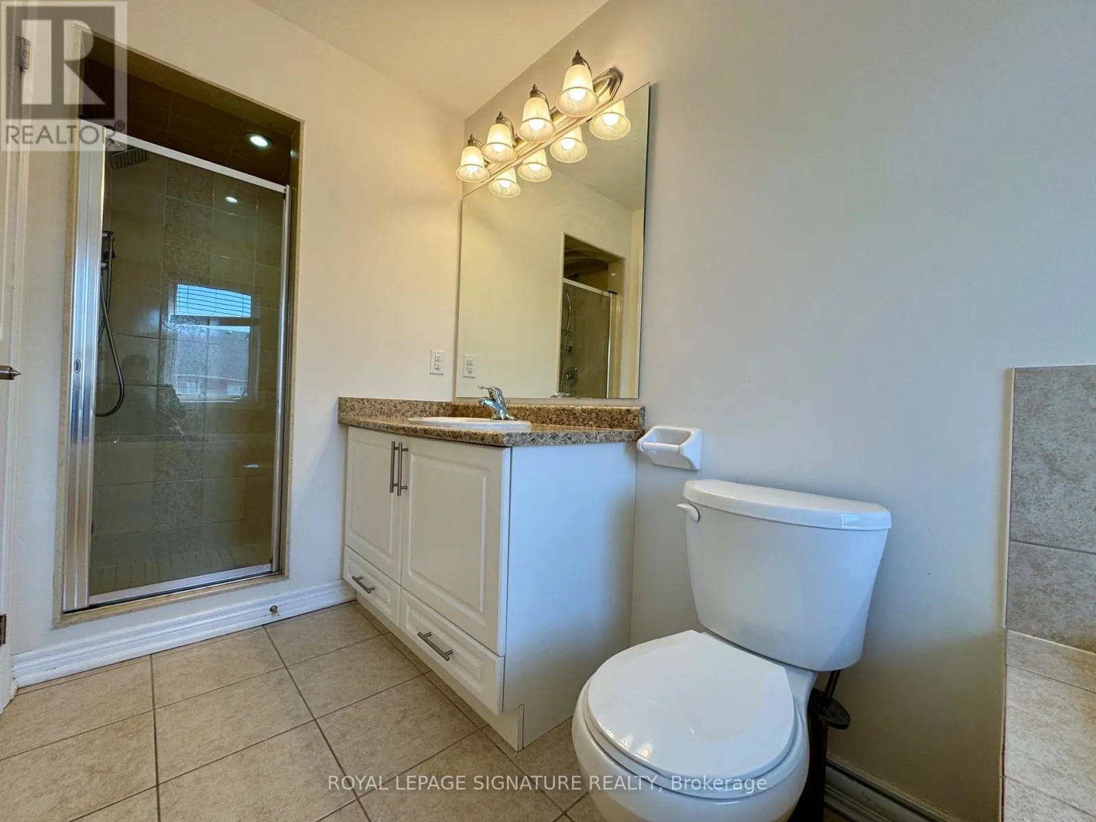 24 DIAMOND JUBILEE DRIVE