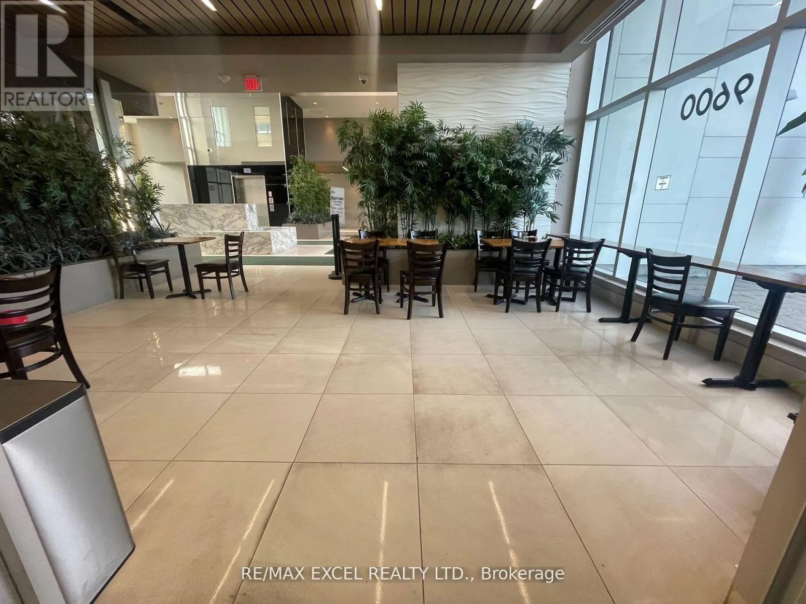 B1 - 9610 YONGE STREET