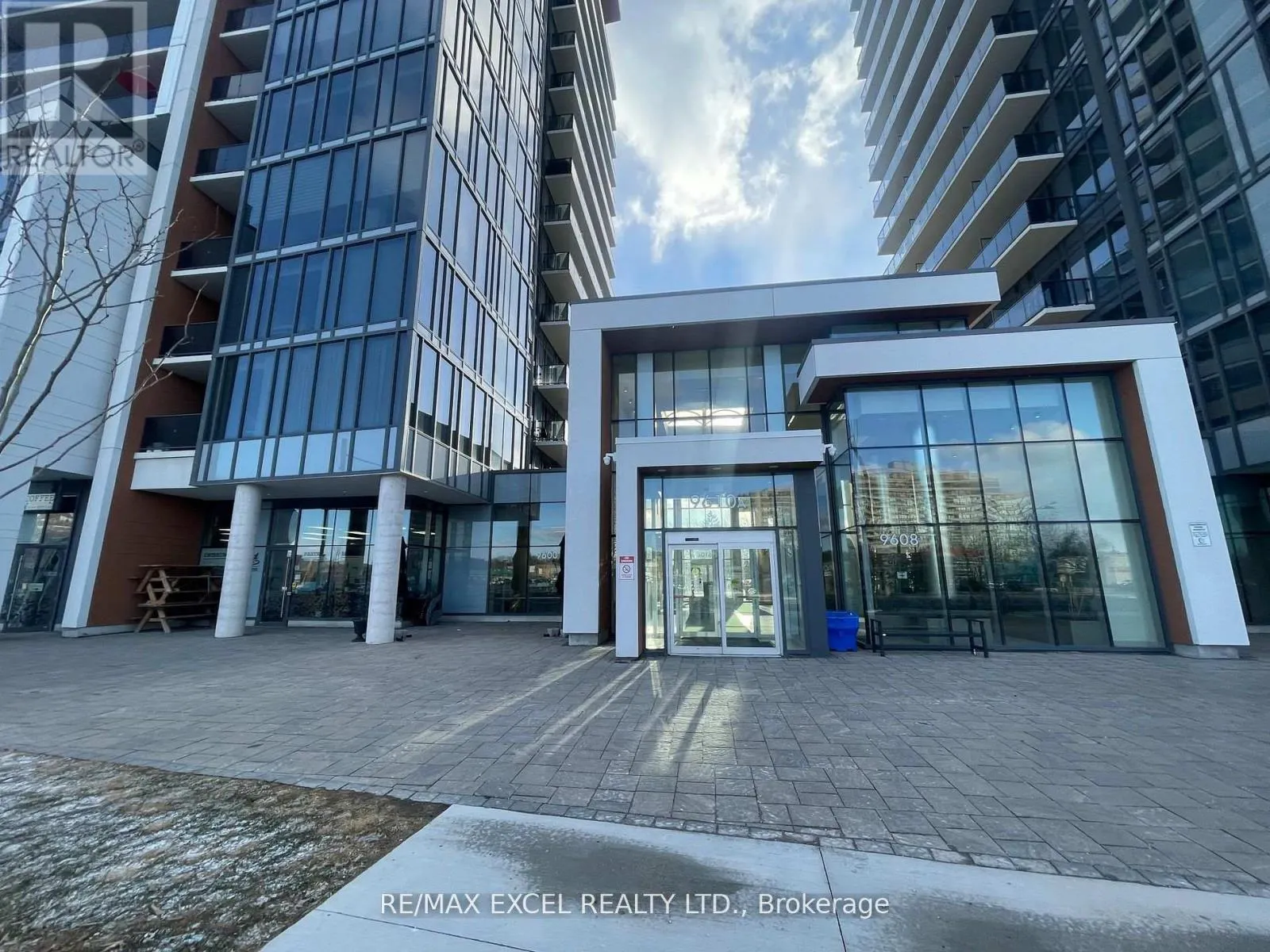 B1 - 9610 YONGE STREET