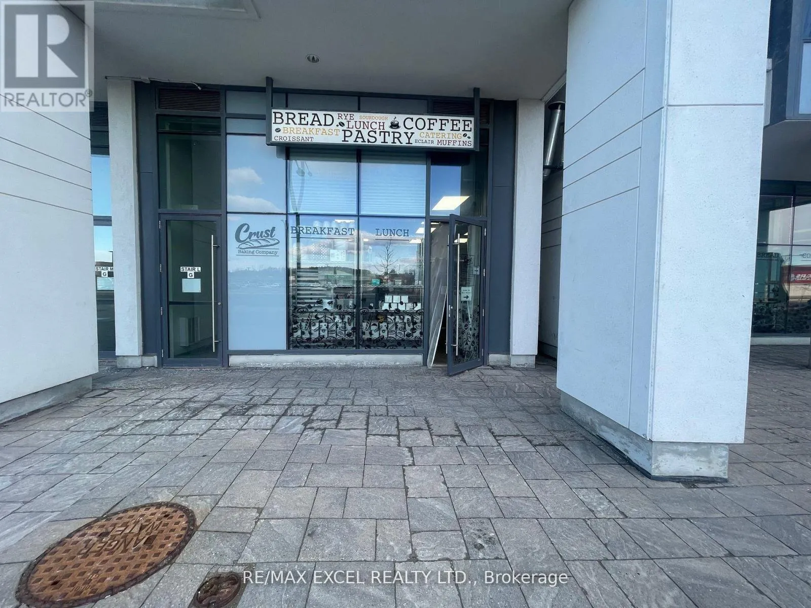 B1 - 9610 YONGE STREET