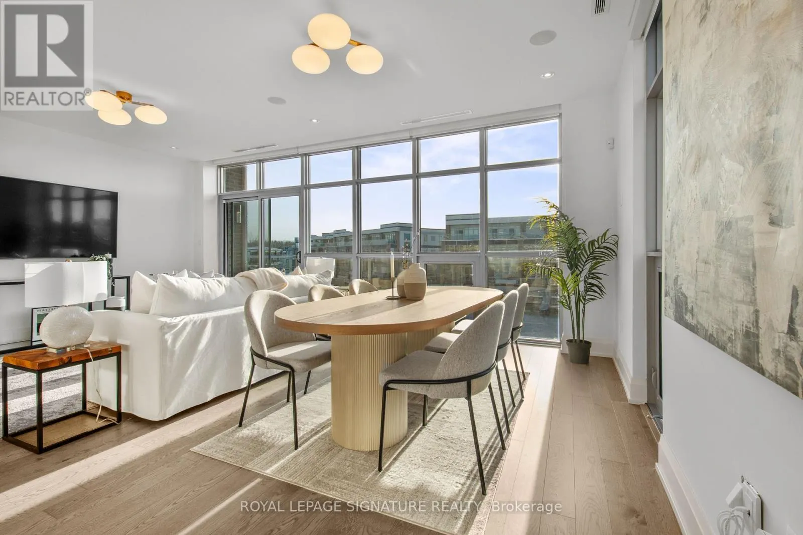 3736 MANGUSTA COURT