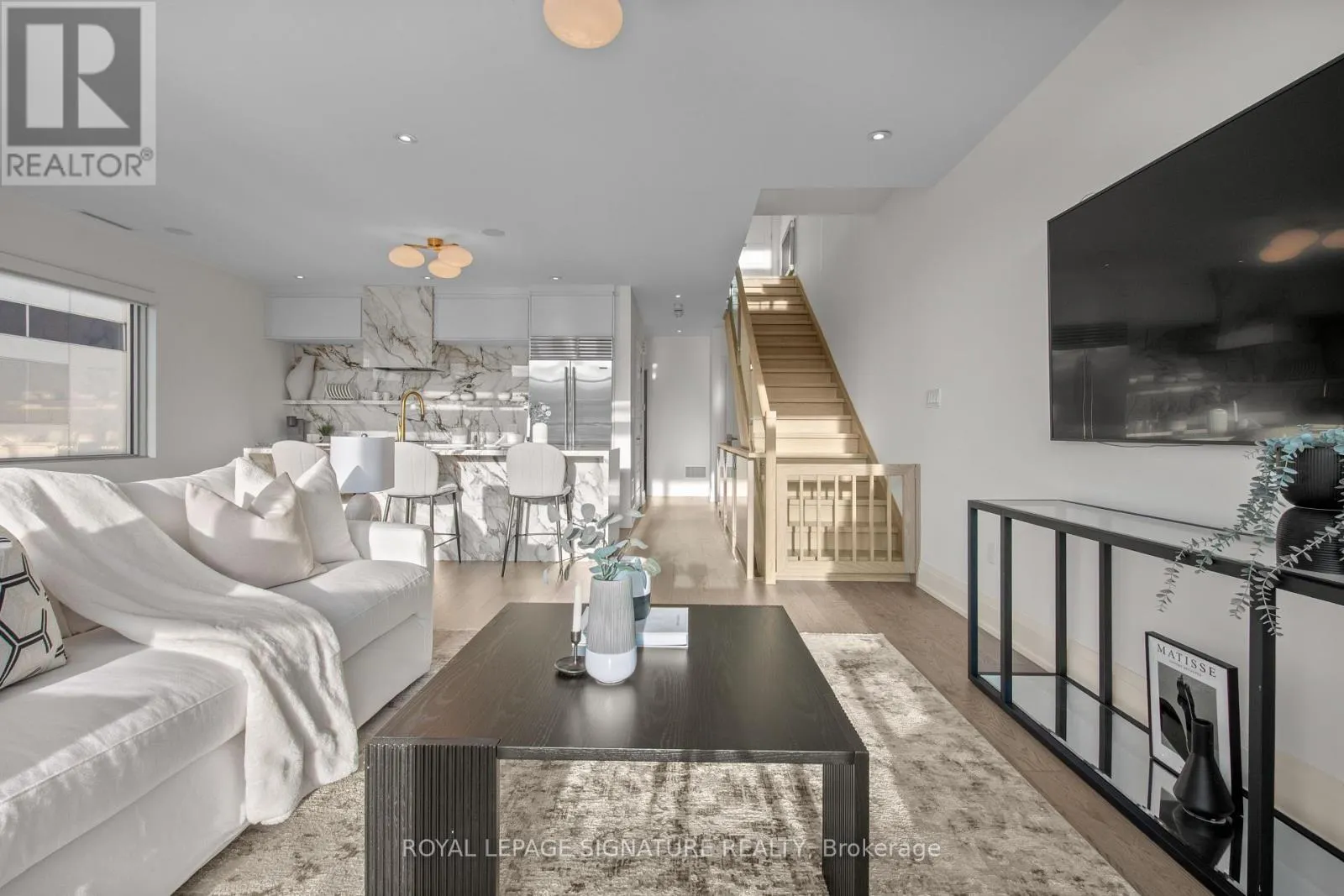 3736 MANGUSTA COURT