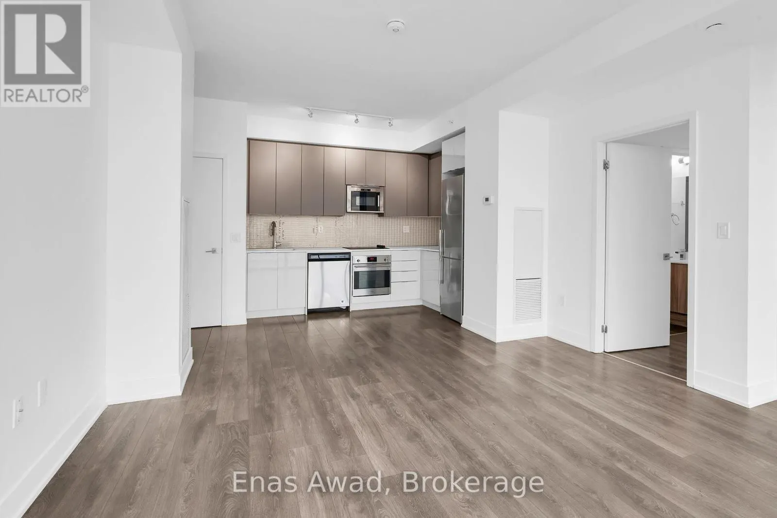 3207 - 2916 HIGHWAY 7, #3207