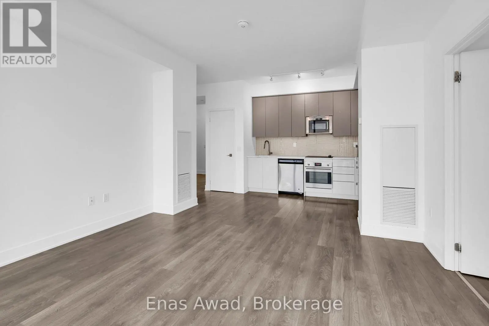 3207 - 2916 HIGHWAY 7, #3207