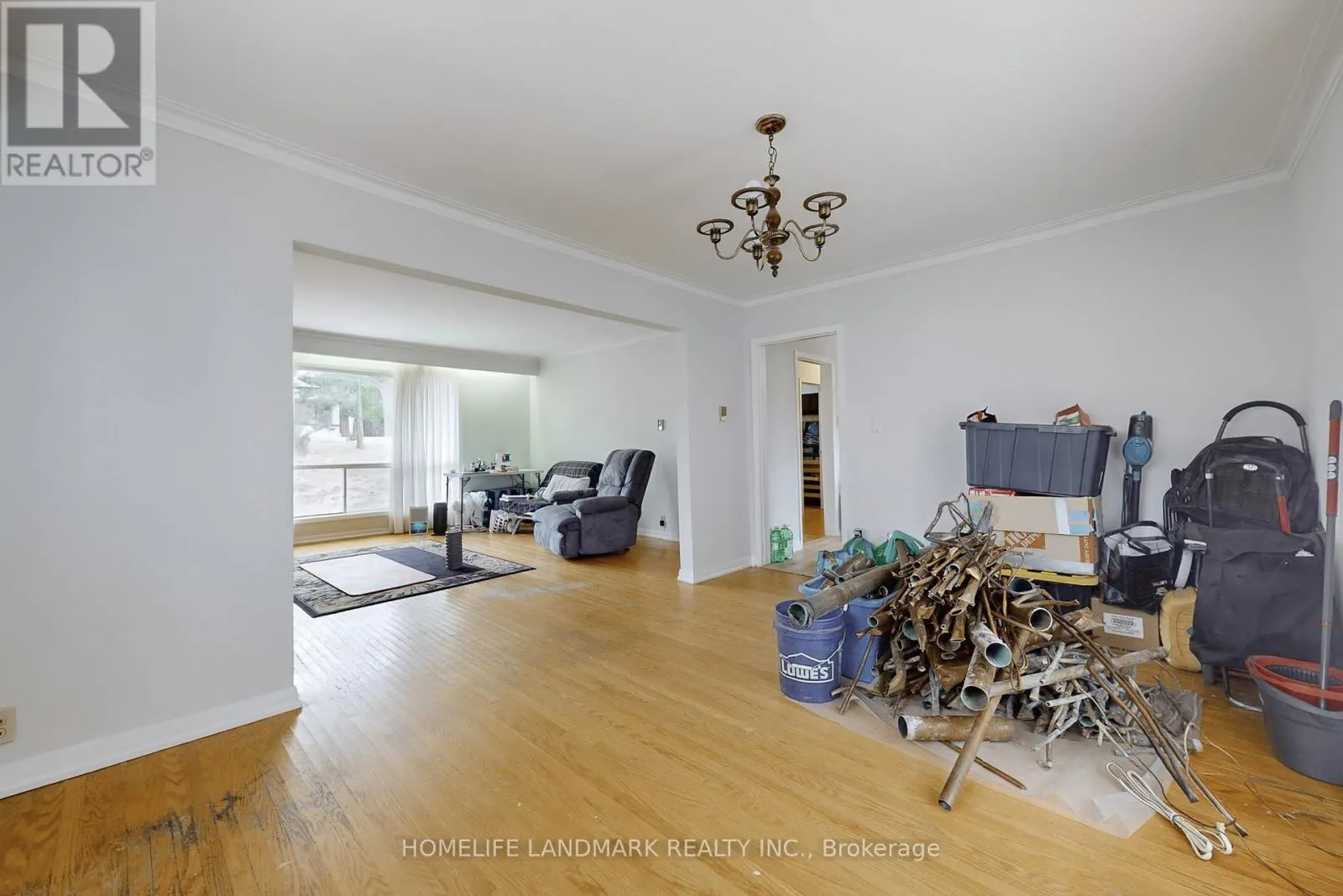 83 SPRUCEWOOD DRIVE