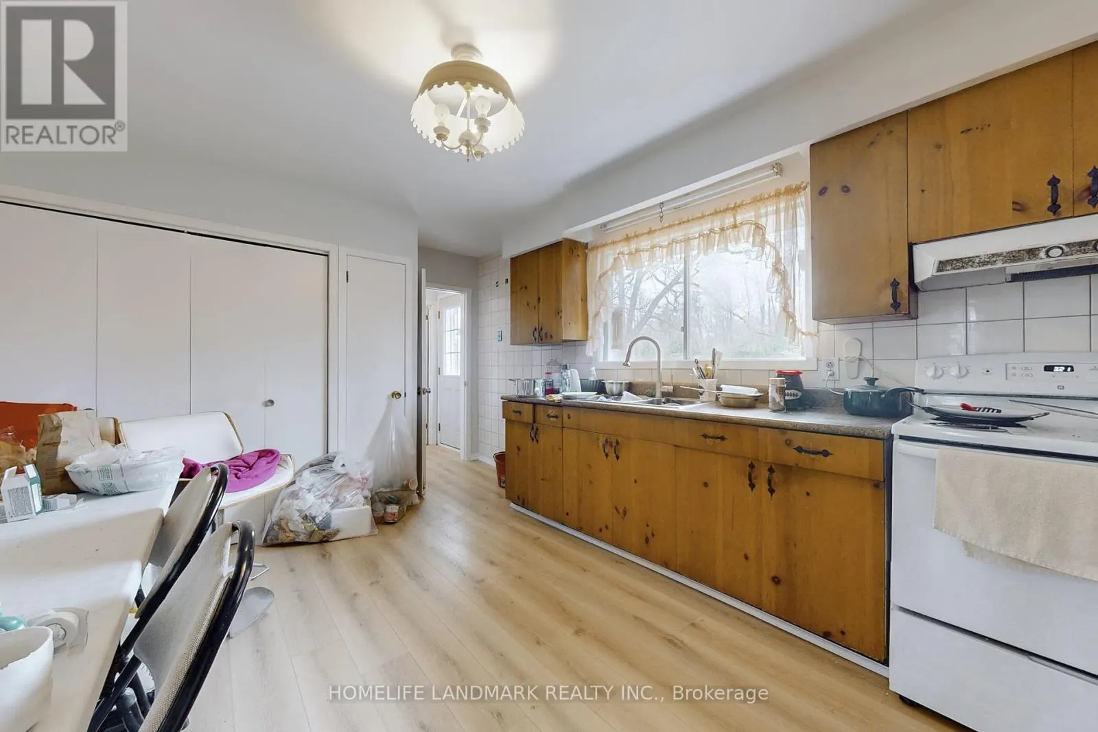 83 SPRUCEWOOD DRIVE