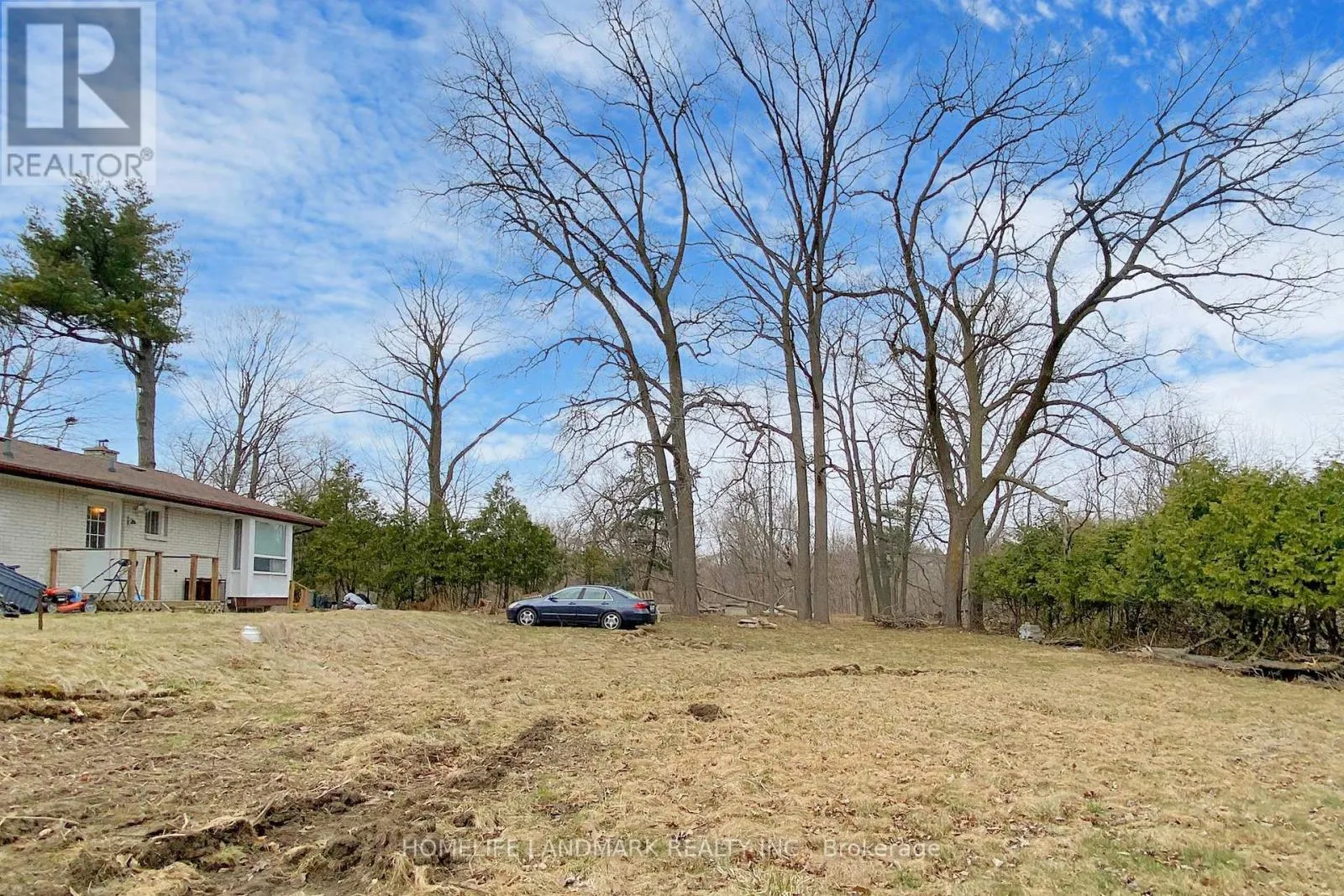 83 SPRUCEWOOD DRIVE