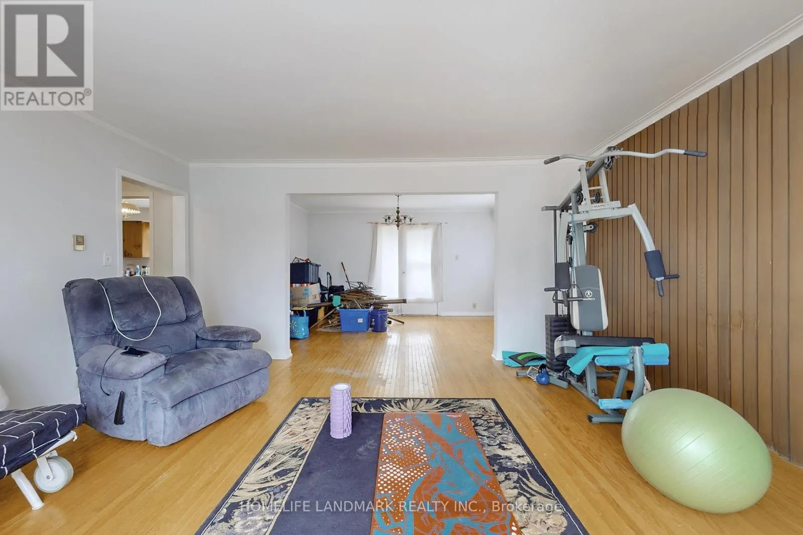 83 SPRUCEWOOD DRIVE