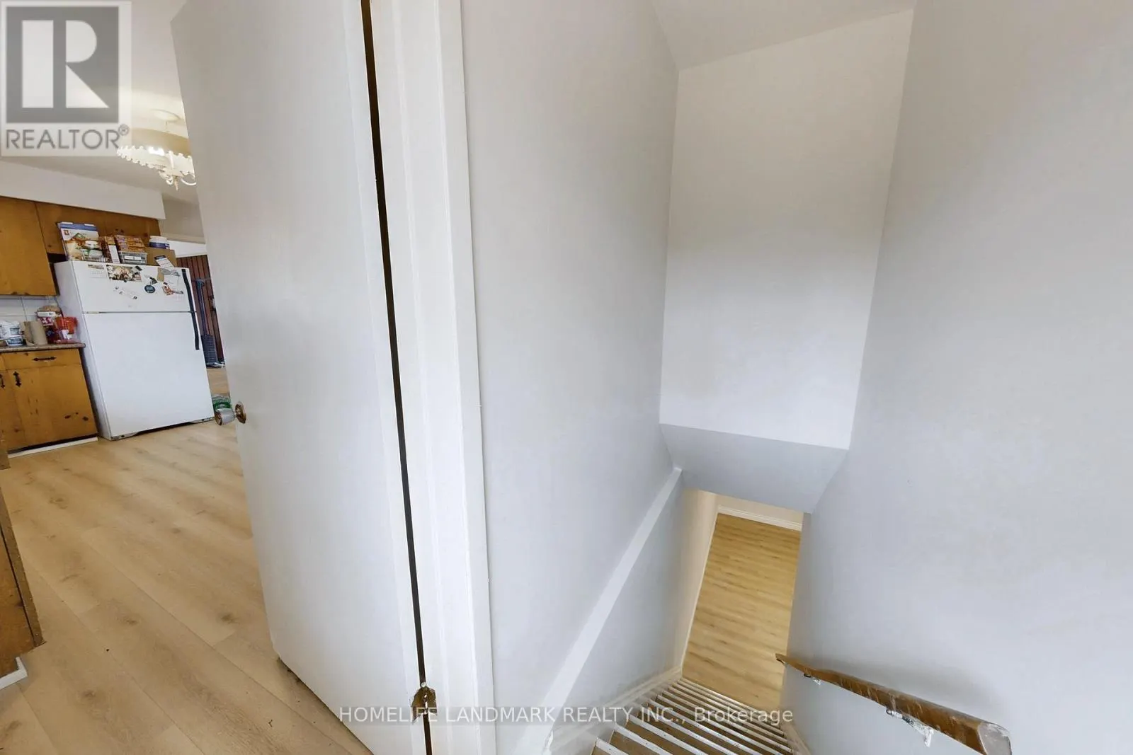 83 SPRUCEWOOD DRIVE