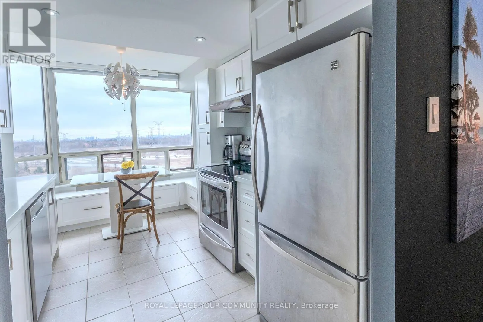 1002 - 8501 BAYVIEW AVENUE