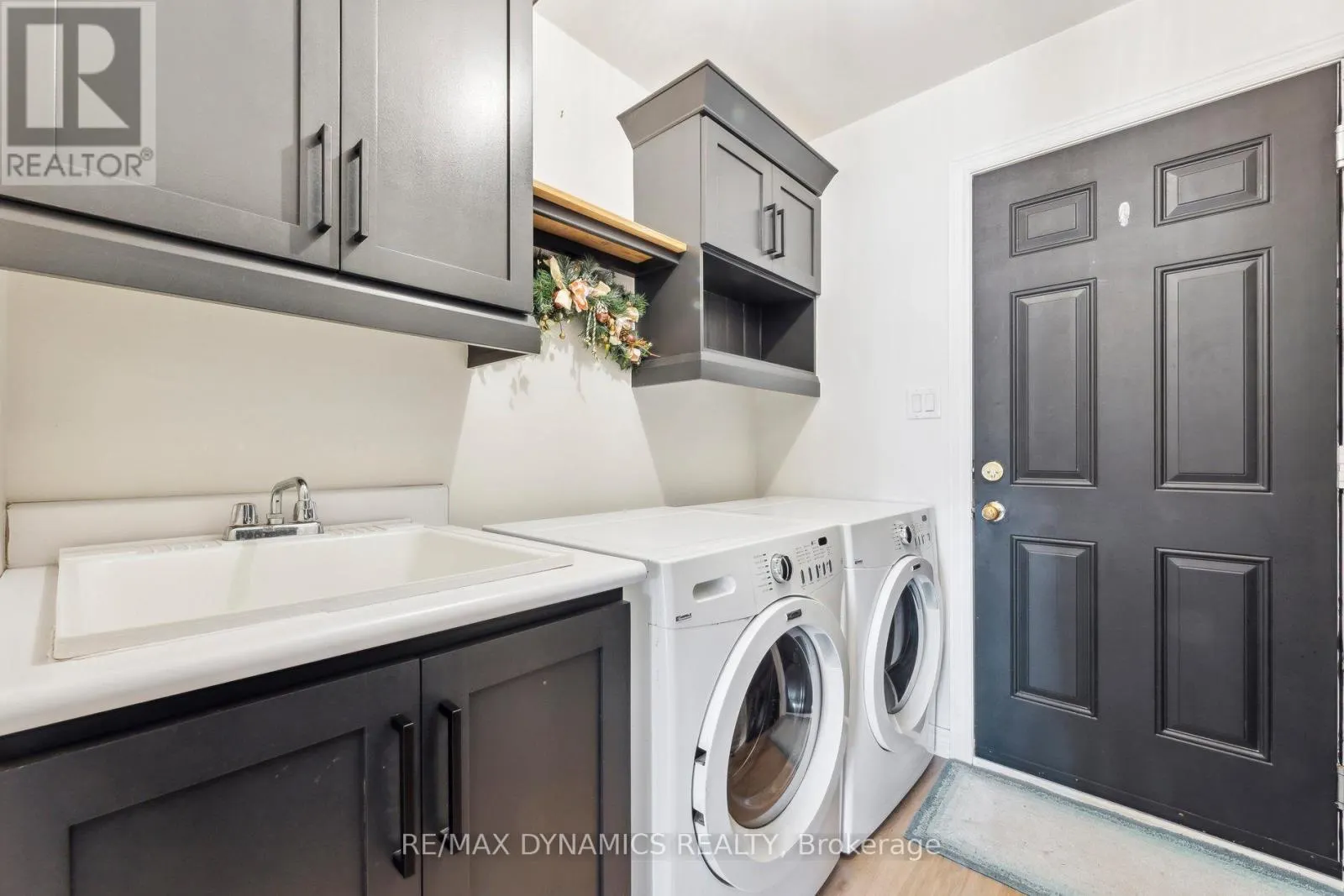 89 MAPLEWOOD AVENUE