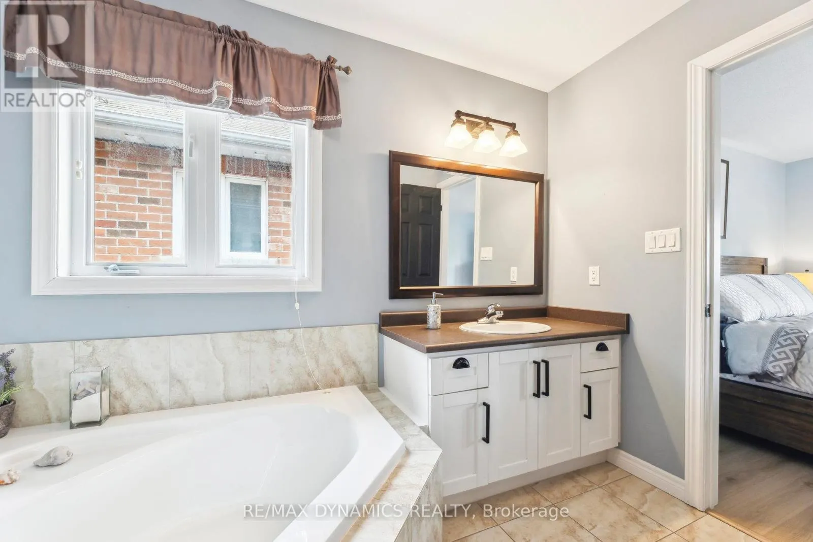89 MAPLEWOOD AVENUE