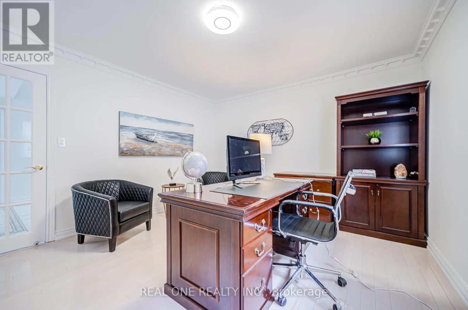 27 BINSCARTH CRESCENT
