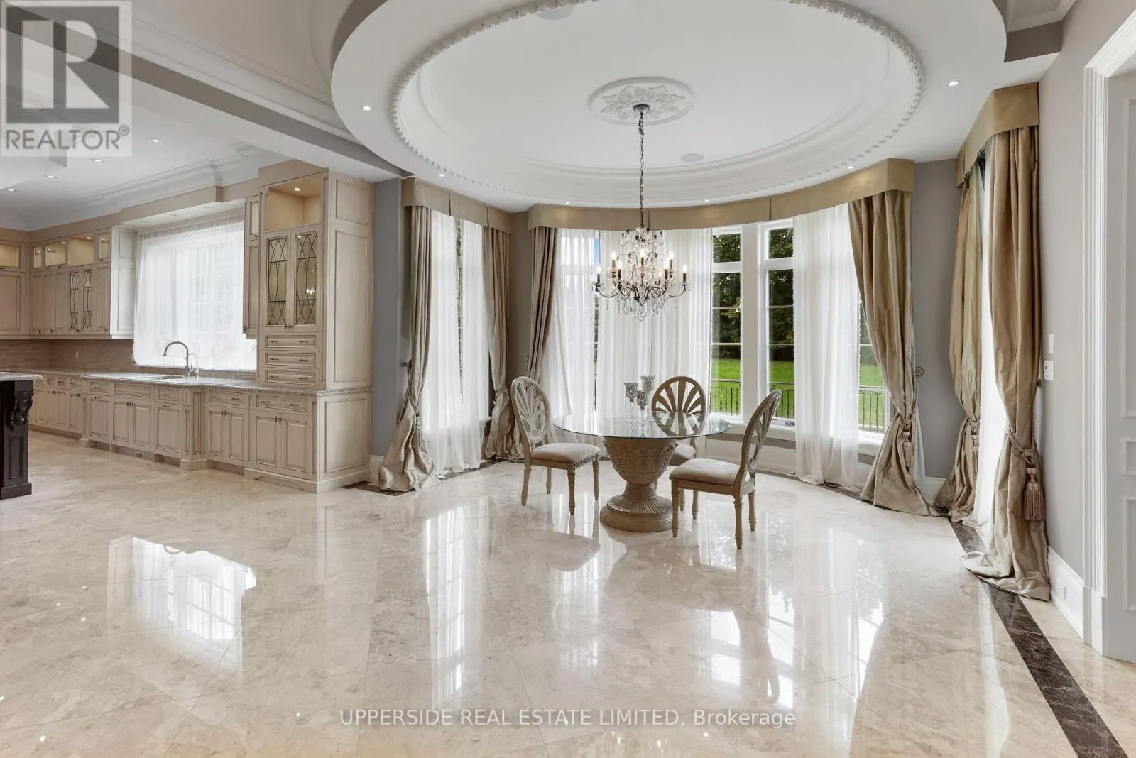 29 RIVERSIDE BOULEVARD W