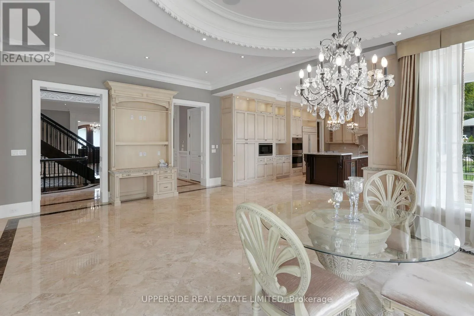 29 RIVERSIDE BOULEVARD W