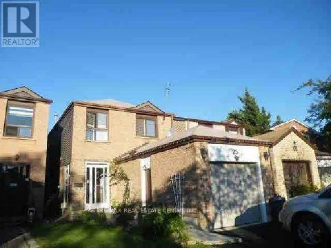 UPPER - 25 ROYAL COLWOOD COURT